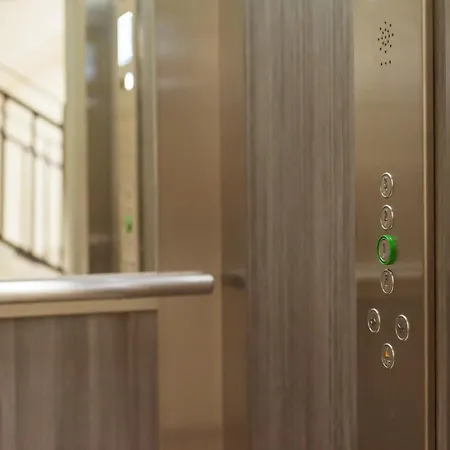 Luxury Desing Apartment Pitesti