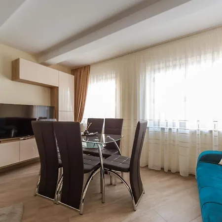 Luxury Desing Apartment *