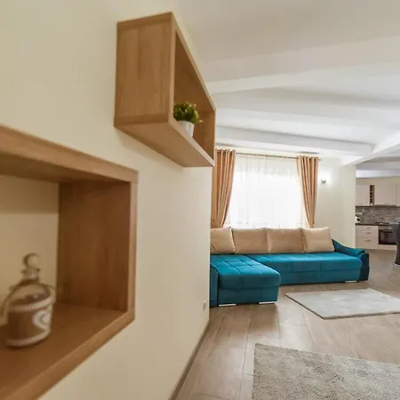 Luxury Desing Apartment *